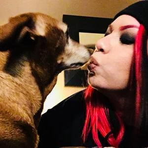 Meet your Posher, Rachelle ann